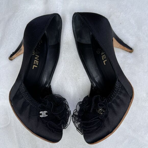 Chanel Shoes Vintage Satin CC Tulle Rosette 80s Cocktail Party Pumps 36 Black - Picture 8 of 13